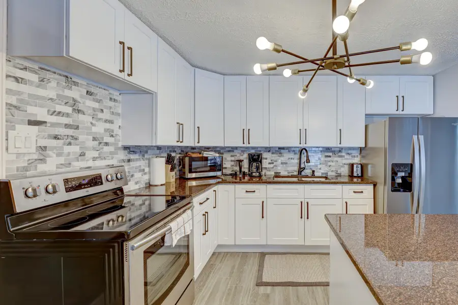 143 Cathleen Drive, East Stroudsburg, PA 18302 - #3