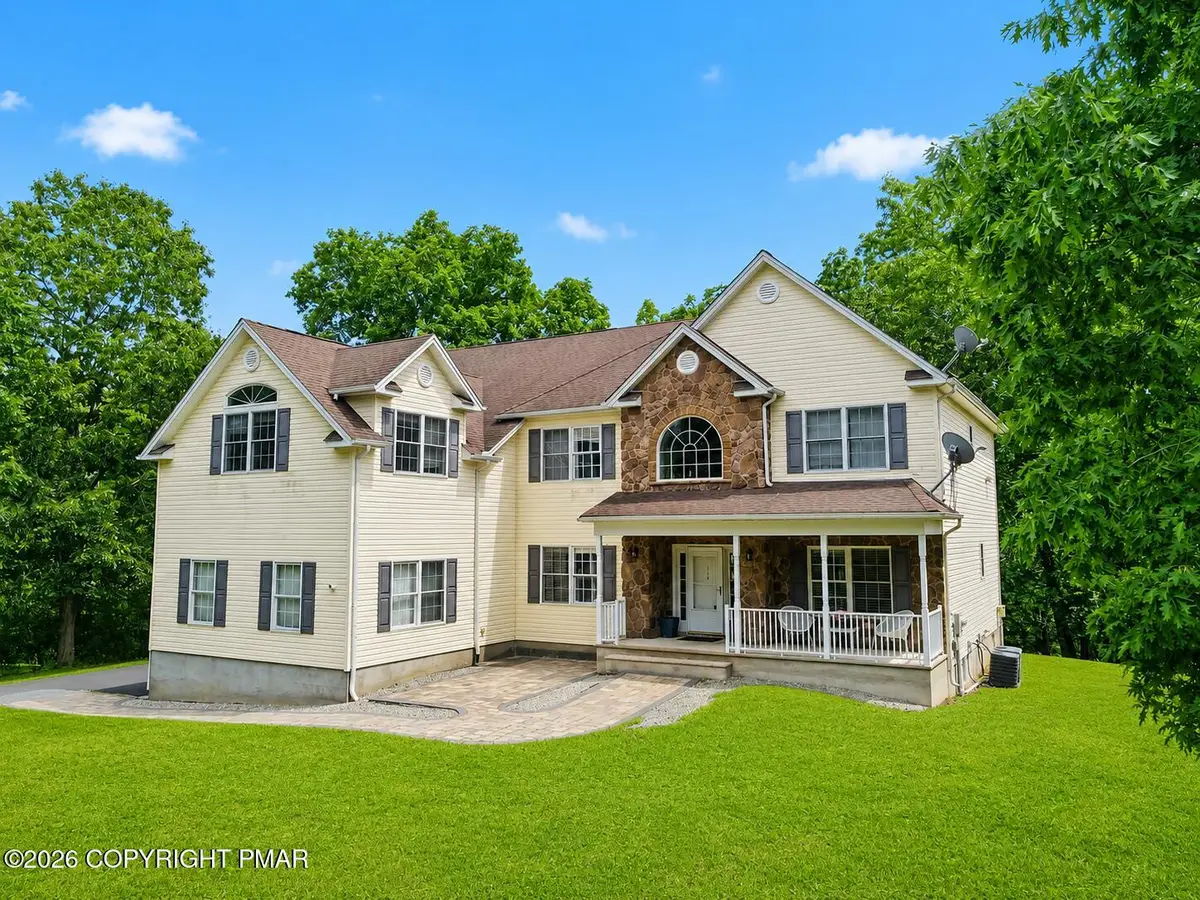 114 Hilda Court, East Stroudsburg, PA 18301 - #1