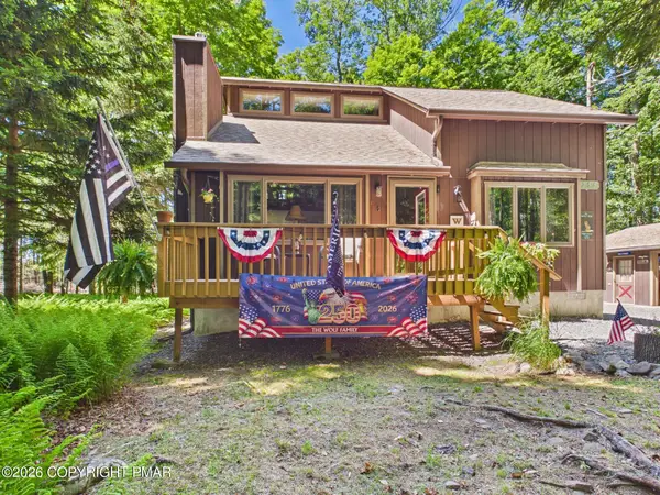258 Paxinos Drive, Pocono Lake, PA 18347