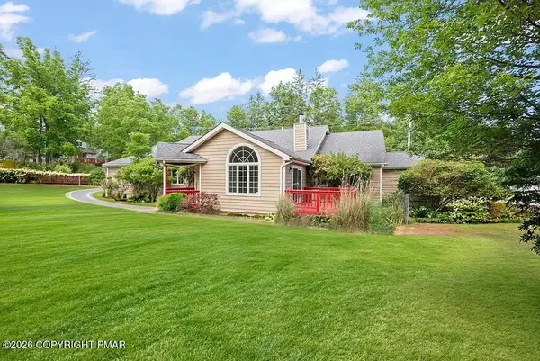 2241&2243 Meadow Sage Court, East Stroudsburg, PA 18301