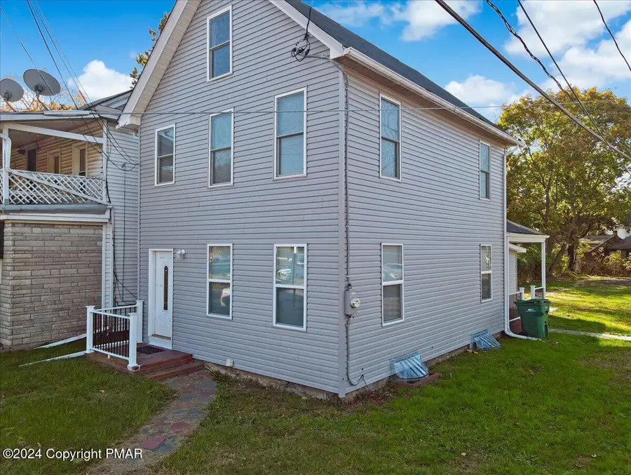 277 S Courtland Street, East Stroudsburg, PA 18301 - #2