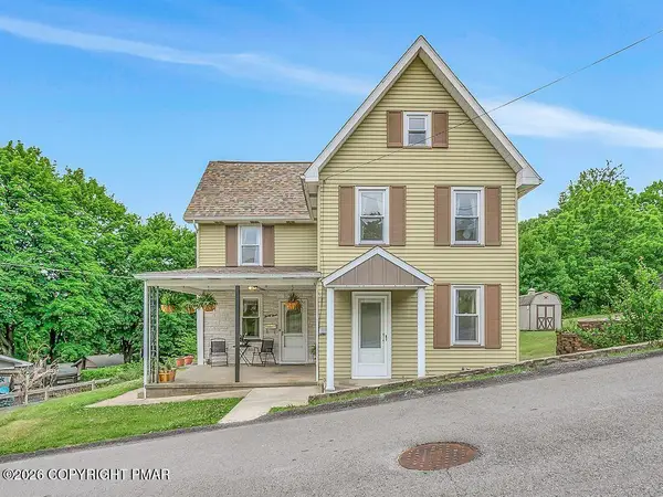 33 Pine Street, Lehighton, PA 18235