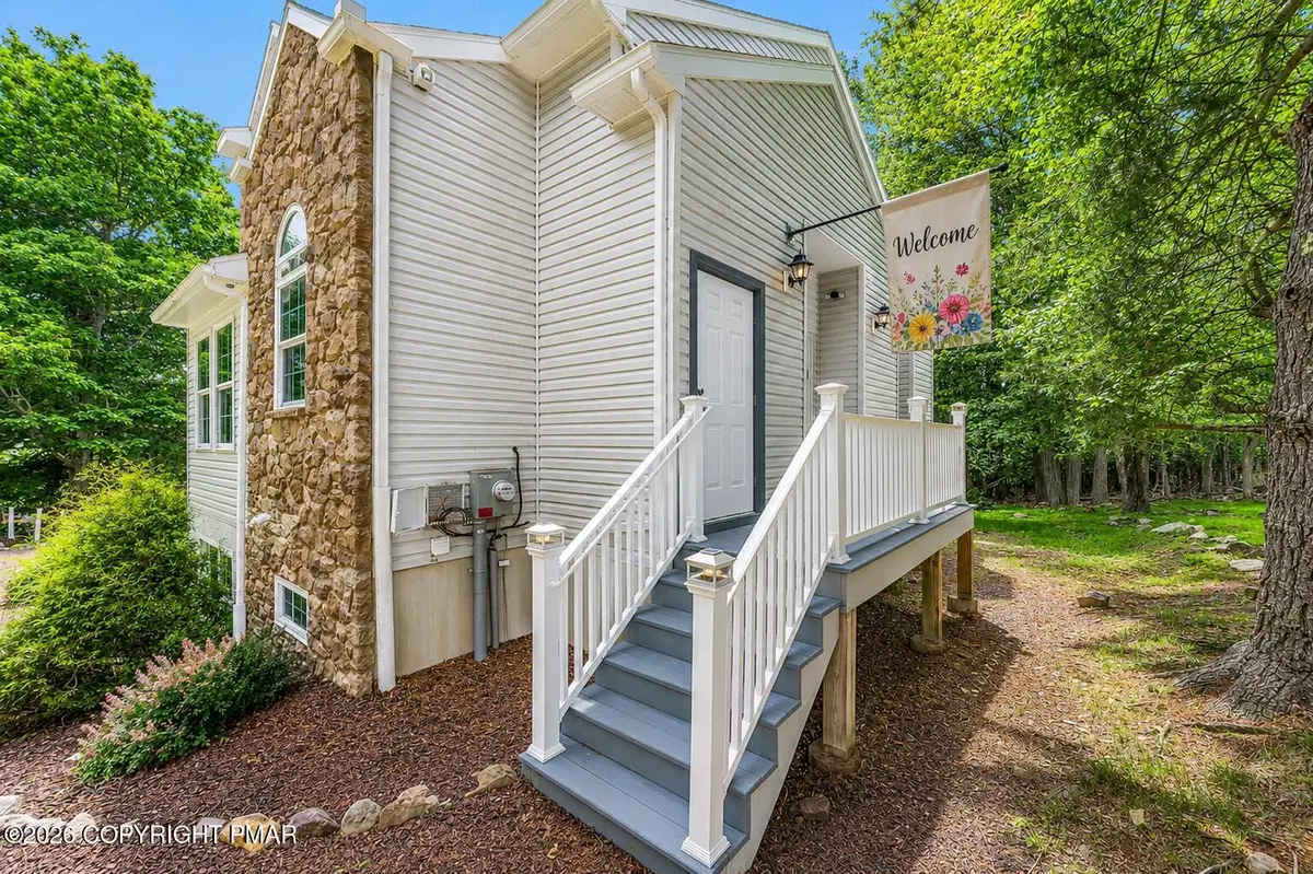 12 Beachwood Court, Lake Harmony, PA 18624 - #1