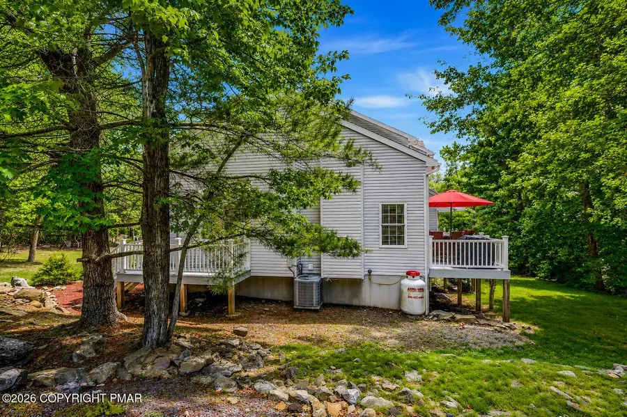 12 Beachwood Court, Lake Harmony, PA 18624 - #3