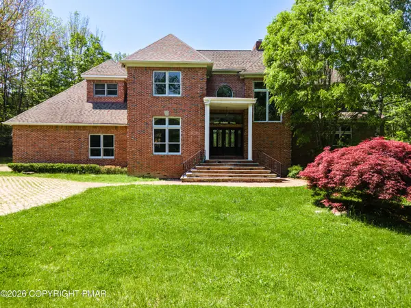 441 Hidden Lake Drive, East Stroudsburg, PA 18302