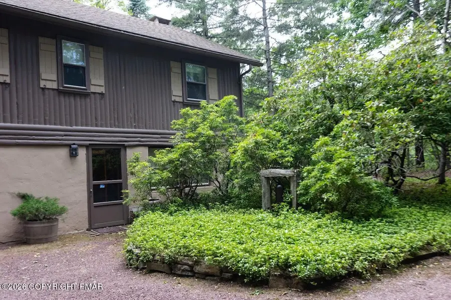 322 Crescent Lake Road, Scotrun, PA 18355 - #3