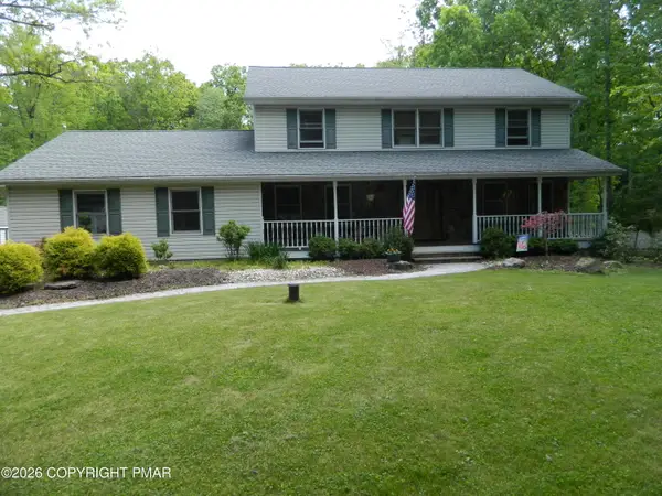 328 Pin Oak Road, Stroudsburg, PA 18360