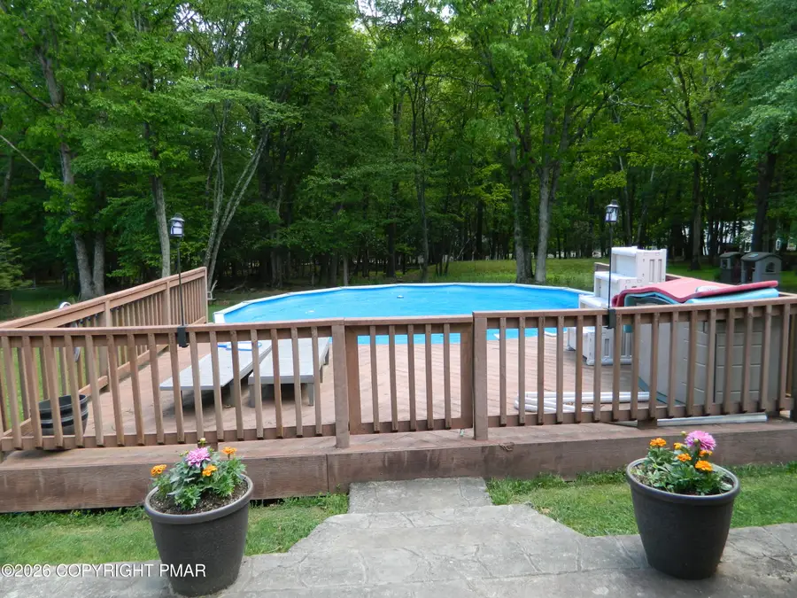 328 Pin Oak Road, Stroudsburg, PA 18360 - #3