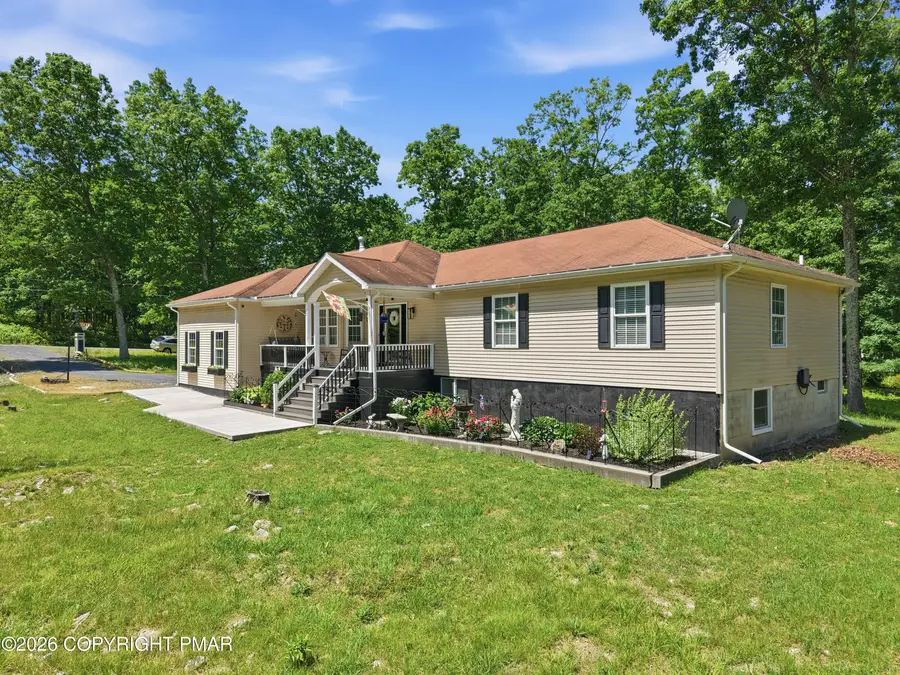 3172 Bluebird Drive, Bushkill, PA 18324 - #3
