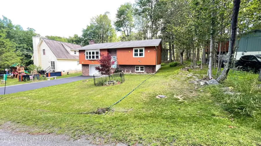 8466 Bumble Bee Way, Tobyhanna, PA 18466 - #3