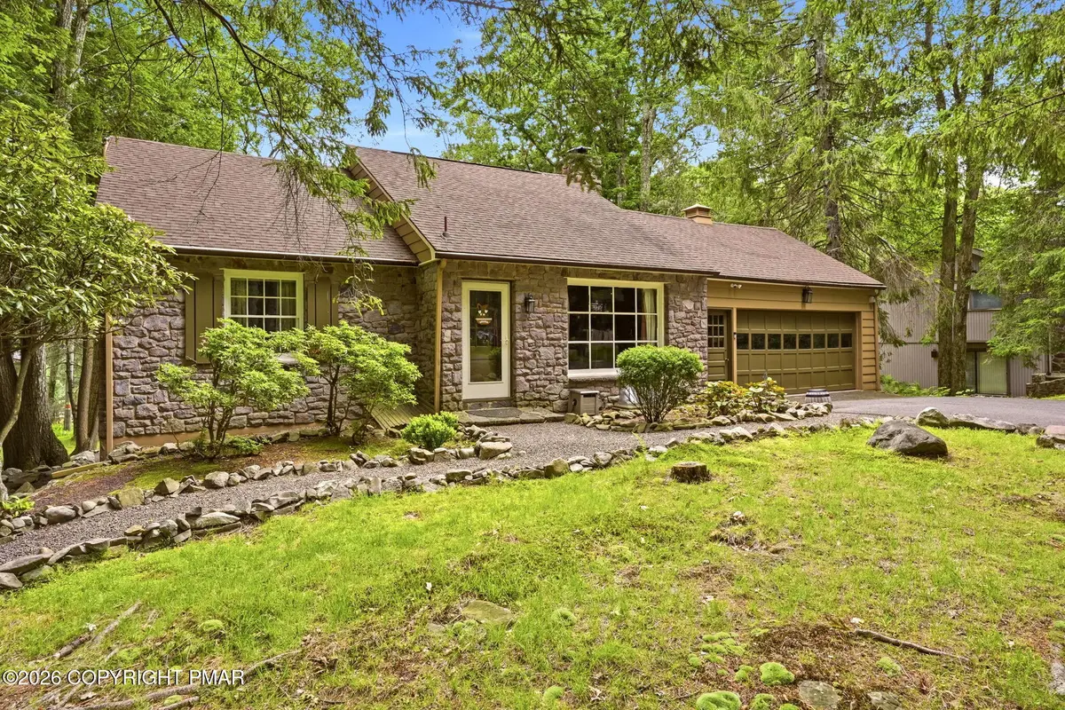 128 Crest Drive, Lake Harmony, PA 18624 - #1