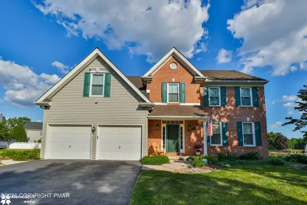 4826 Somerset Lane, Macungie, PA 18062