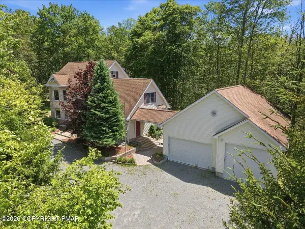 322 Scenic Drive, Blakeslee, PA 18610