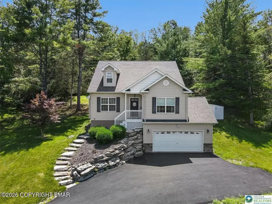 401 Pierce Lane, East Stroudsburg, PA 18301 - #2