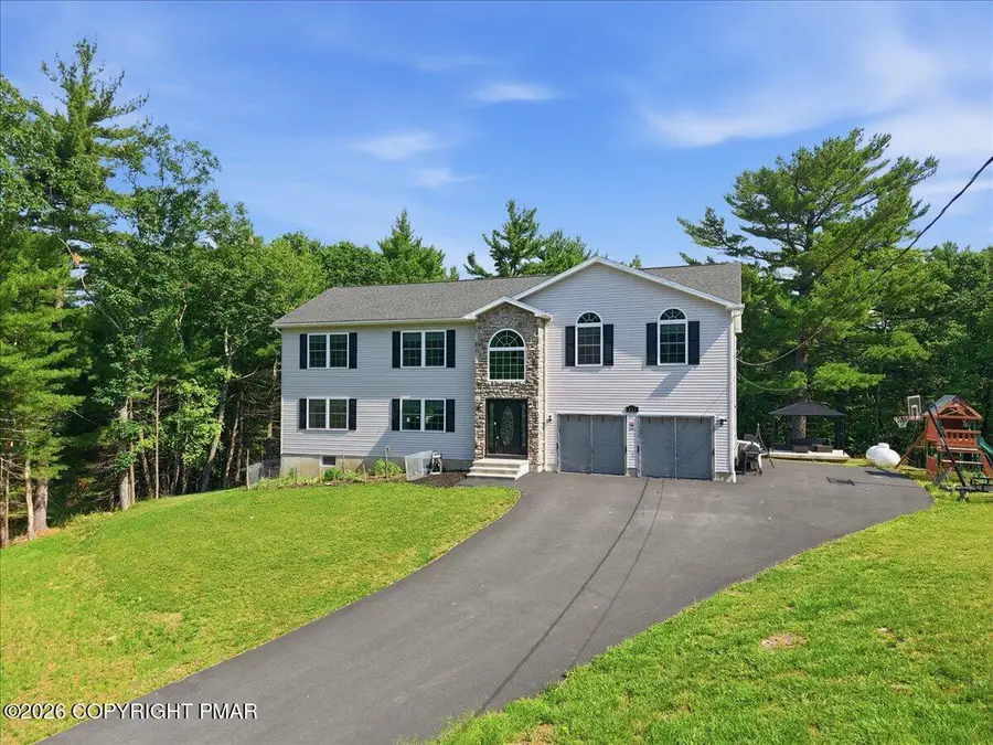 135 Tannebaum Way, Henryville, PA 18332 - #2