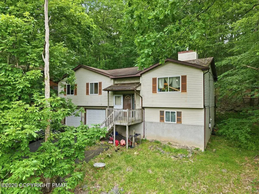 172 Dorchester Drive, Bushkill, PA 18324 - #2