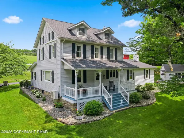 5185 Rolling Hills Road, Saylorsburg, PA 18353