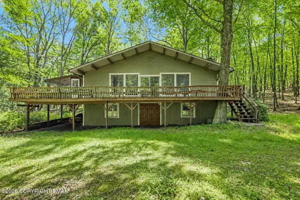 166 Pheasant Run, Bushkill, PA 18324