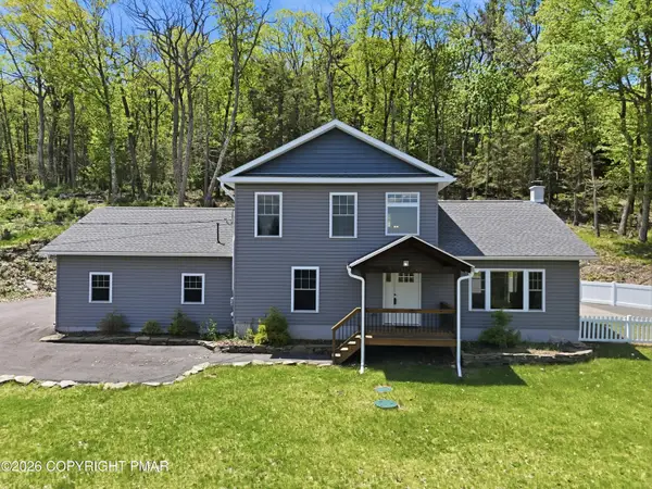 300 Gumbletown Road, Paupack, PA 18451