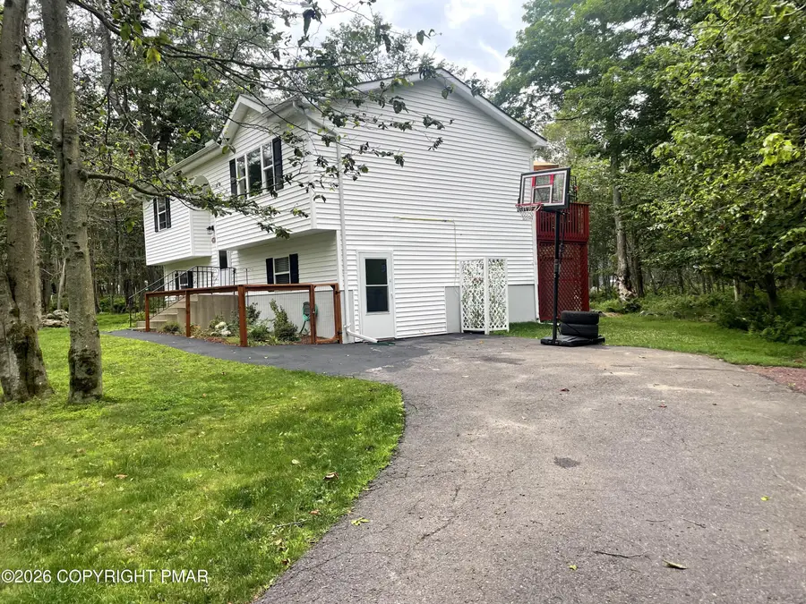2667 Highview Terrace, Tobyhanna, PA 18466 - #2