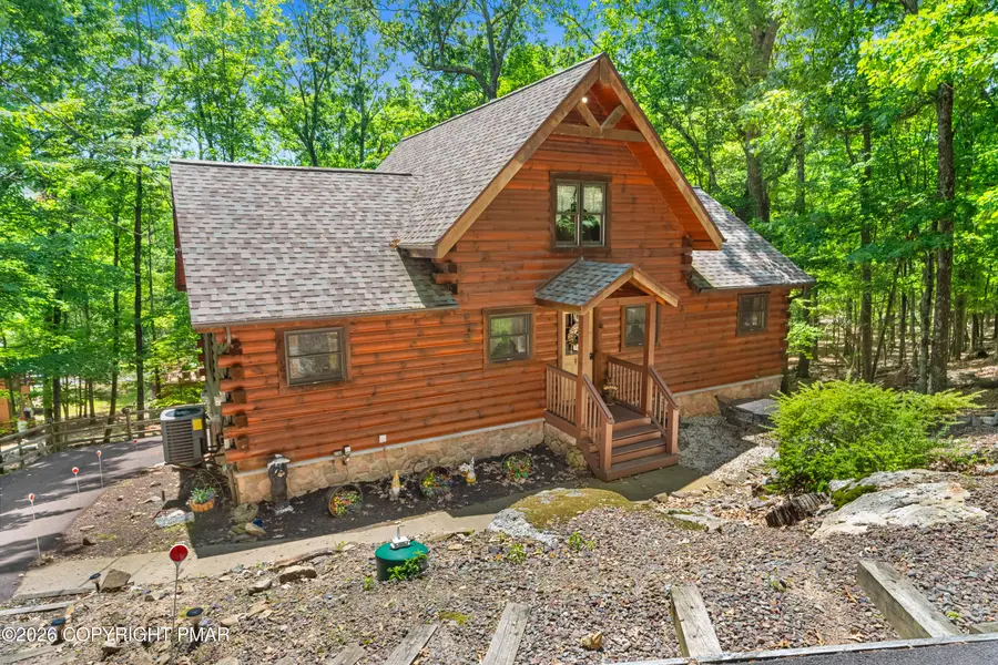 150 N Iroquois Circle, Hazleton, PA 18202 - #2