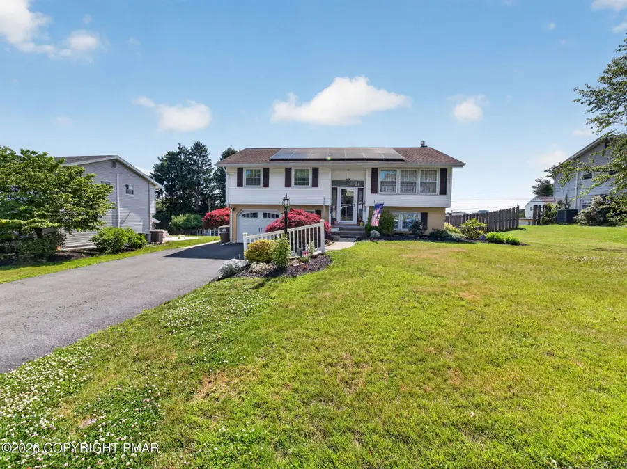 34 S 41st Street, Cetronia, PA 18104 - #2