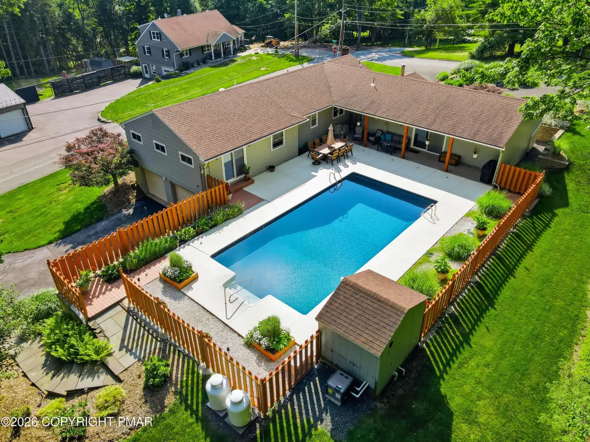 7515 Old Coach Road, Stroudsburg, PA 18360 - #1