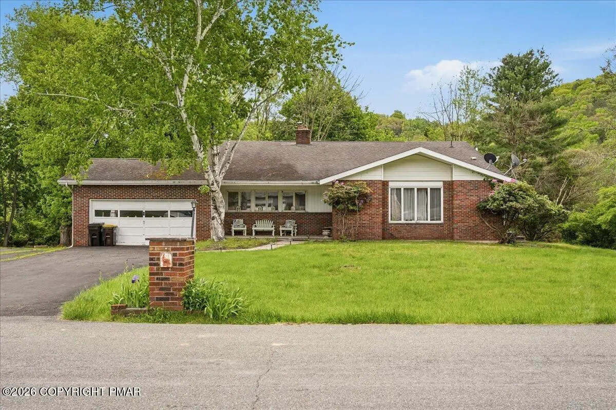 310 Albert Road, Stroudsburg, PA 18360 - #1