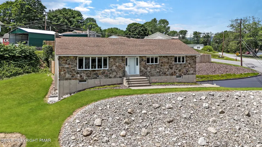 503 Collins Avenue, Portland, PA 18351 - #3