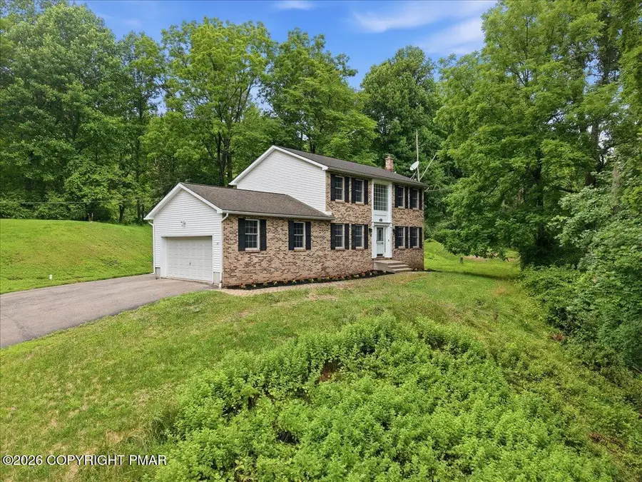 112 Red Cherry Lane, Stroudsburg, PA 18360 - #2
