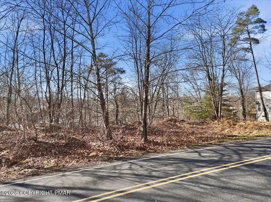 102 Edgemont Road, Stroudsburg, PA 18360 - #3