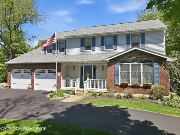 14 Minsi Road, Delaware Water Gap, PA 18327