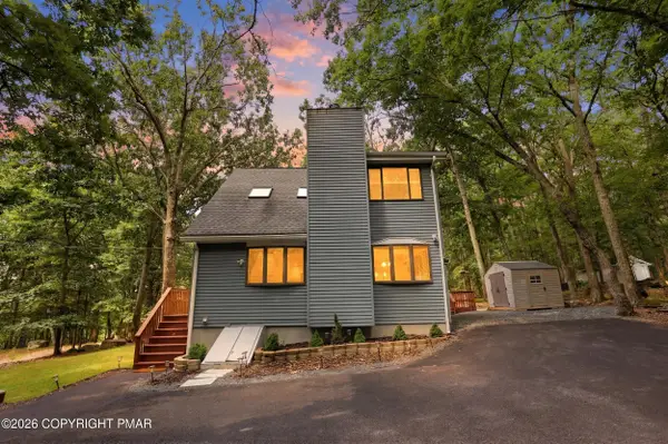 824 Clubhouse Drive, East Stroudsburg, PA 18302