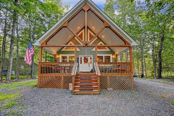 5376 Conoquenissing Drive, Pocono Lake, PA 18347
