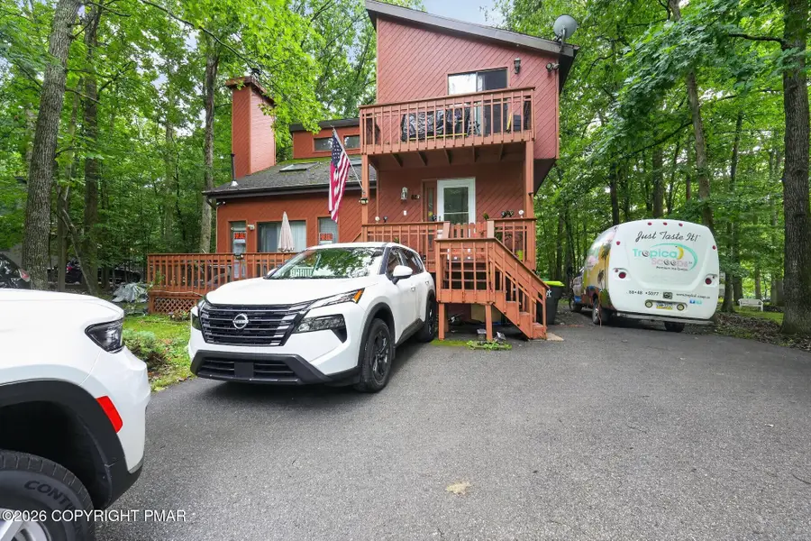 114 Hyland Drive, East Stroudsburg, PA 18301 - #2