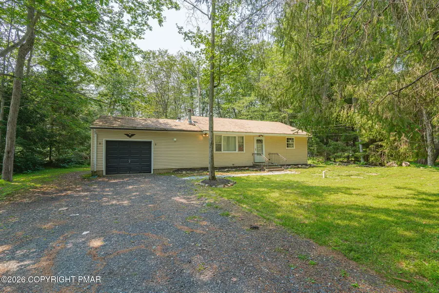 3279 Beech Ridge Drive, Pocono Summit, PA 18346 - #2
