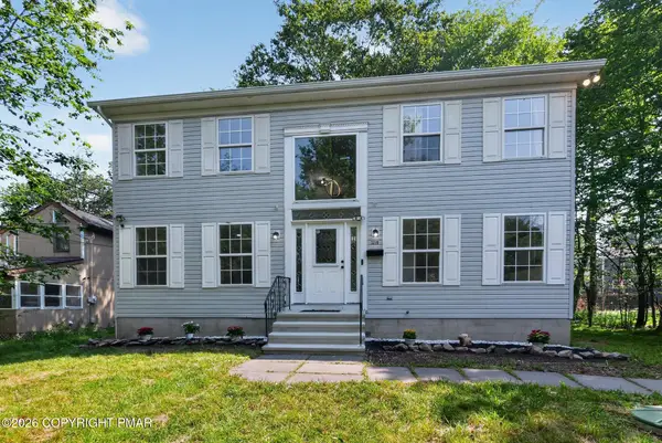 9186 Buttonwood Court, Tobyhanna, PA 18466