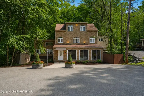 3130 Delaware Circle, Bushkill, PA 18324
