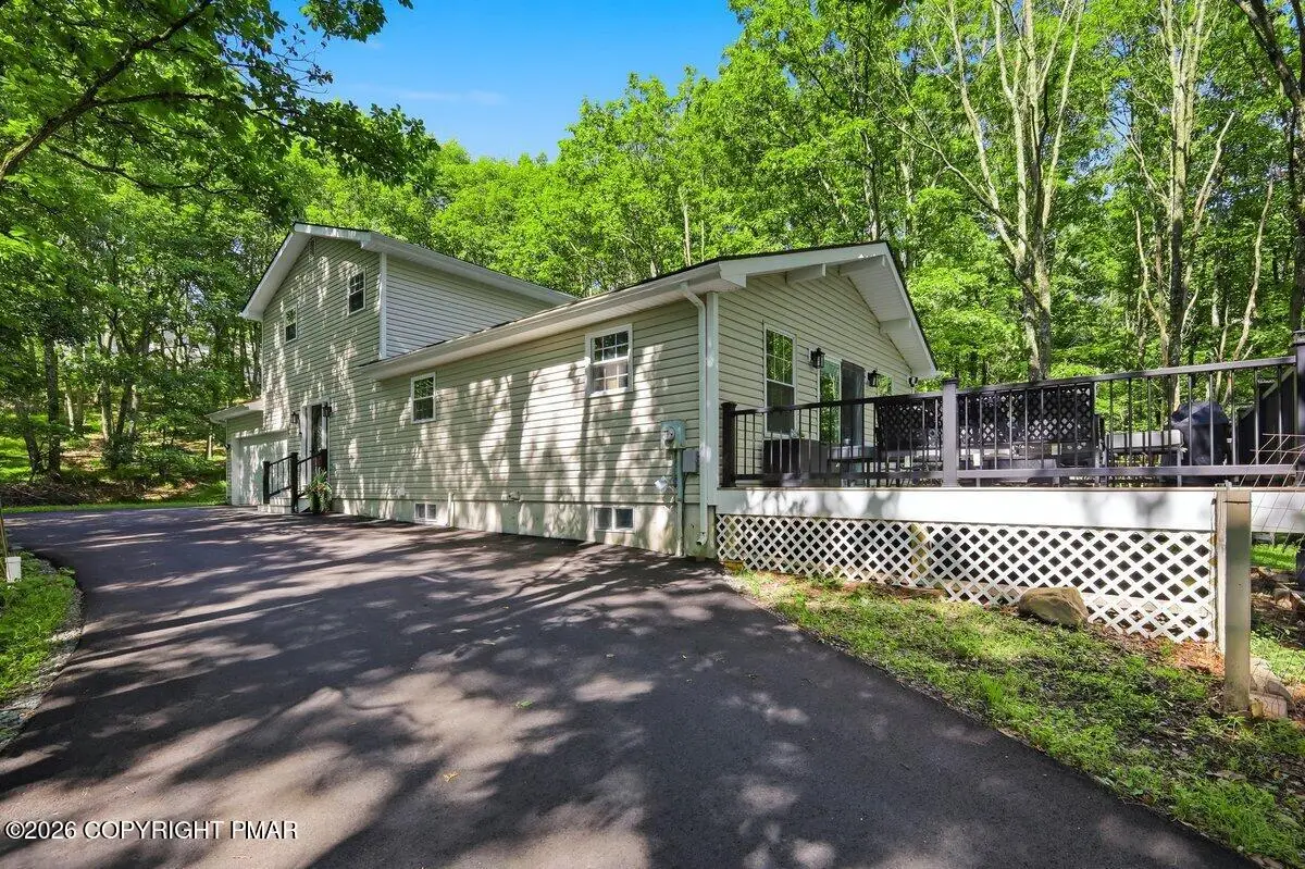 1106 Grand Mesa Drive, Saylorsburg, PA 18353 - #1