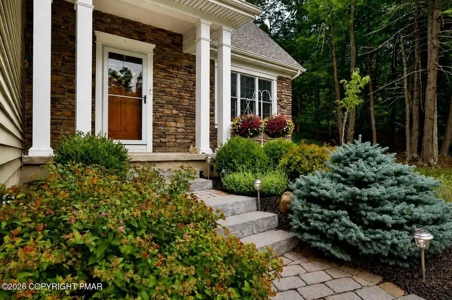 126 Lexington Lane, Blakeslee, PA 18610 - #2