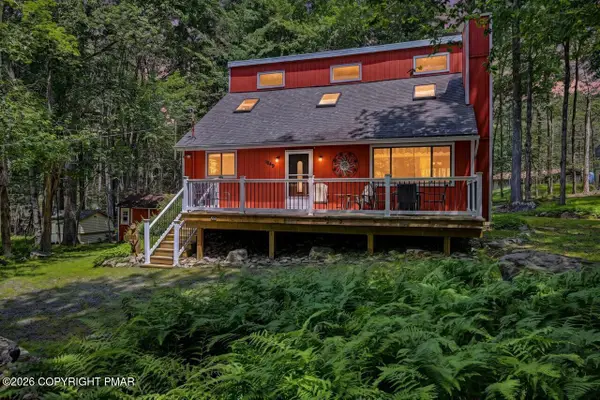 1049 Maple Drive, Pocono Lake, PA 18347