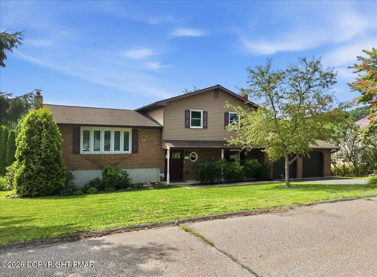 544 Maple Street, Pottsville, PA 17901 - #1