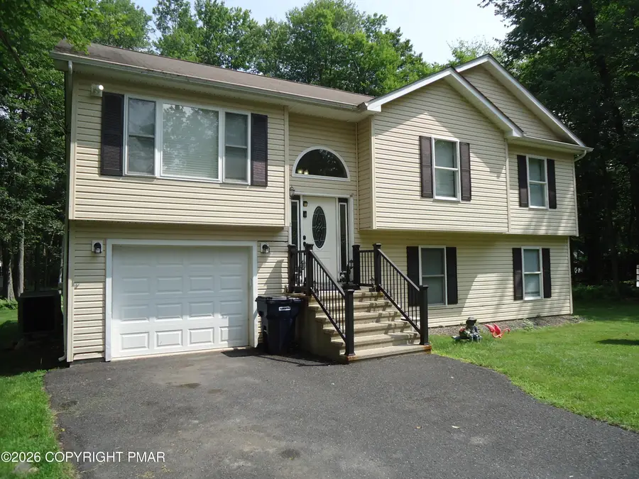 3270 Beech Ridge Drive, Pocono Summit, PA 18346 - #3