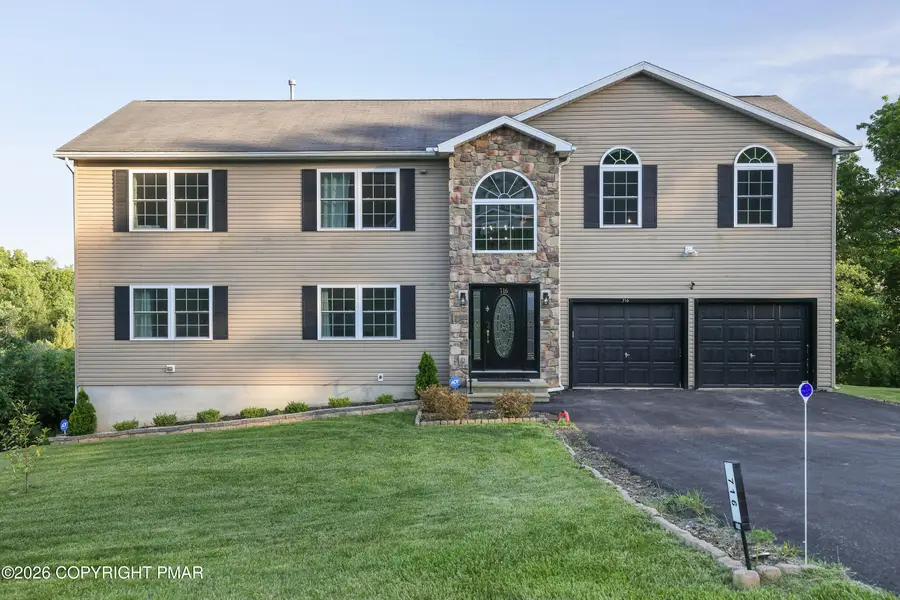 716 Yoke Terrace, Stroudsburg, PA 18360 - #2