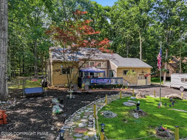 6228 Willowicke Terrace, East Stroudsburg, PA 18301