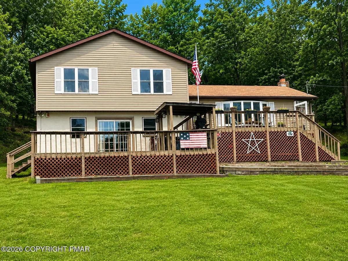 3207 Pine Ridge Drive, Bushkill, PA 18324 - #1