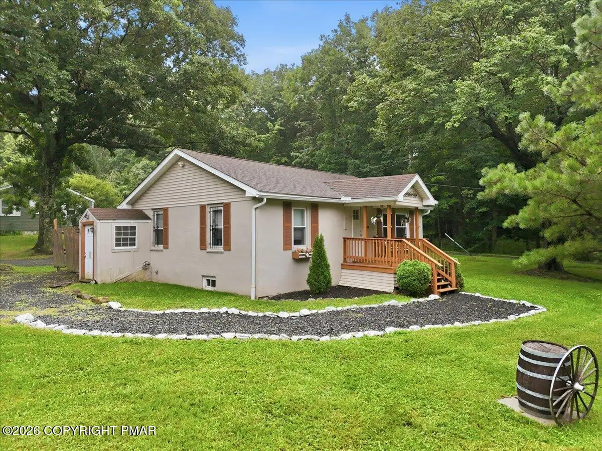 332 Route 390, Cresco, PA 18326 - #1