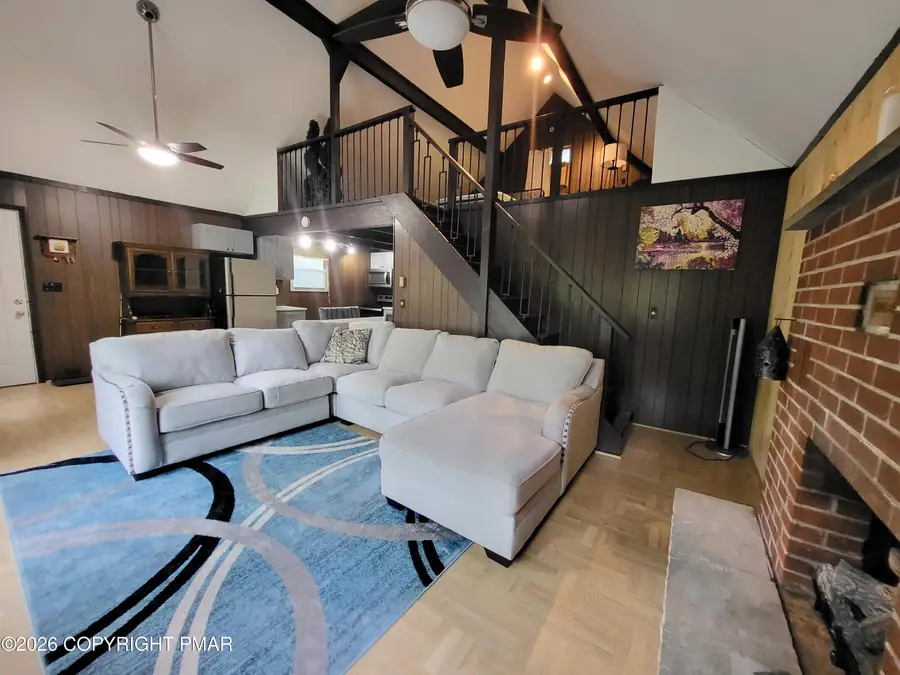1067 Porter Drive, Bushkill, PA 18324 - #2