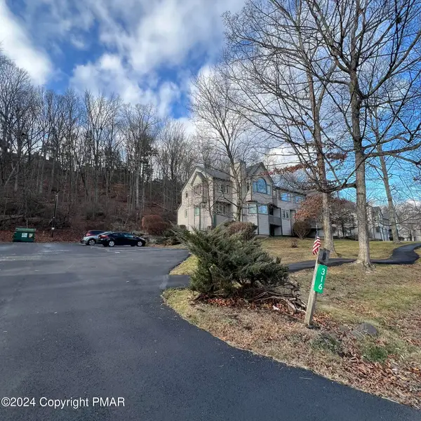316 Hollow Road, East Stroudsburg, PA 18302