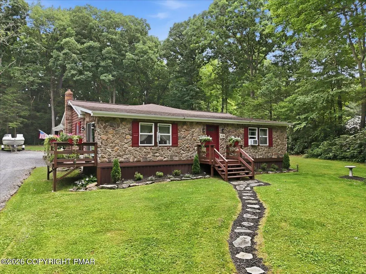 1646 Erie Court, Effort, PA 18330 - #1